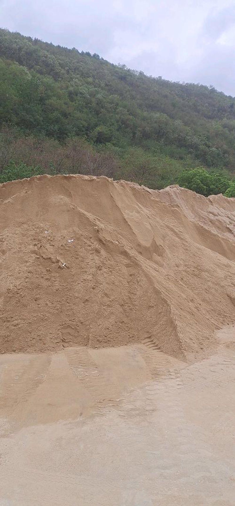 河沙：自然与工业的交织